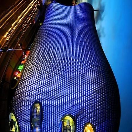 Onyx Broad Street*The O2* Large Apartment*Staycation* เบอร์มิงแฮม ภายนอก รูปภาพ